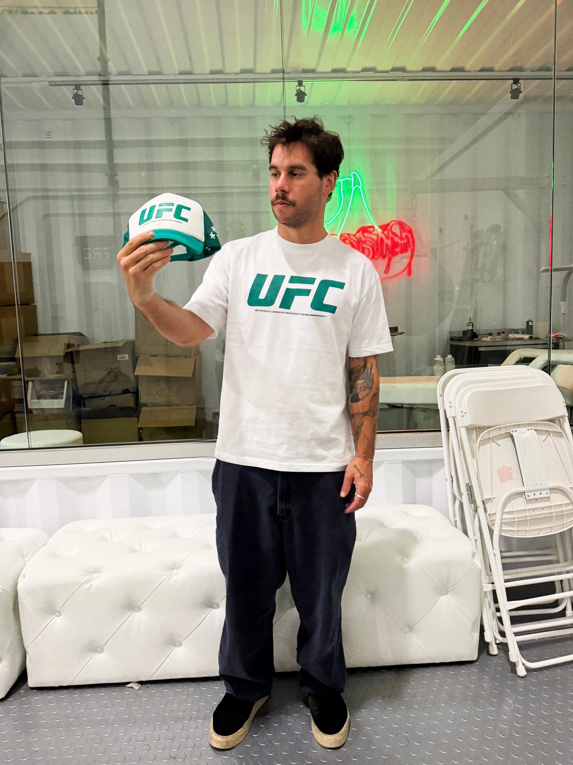 UFC LOGO TEE Bloody Sunday